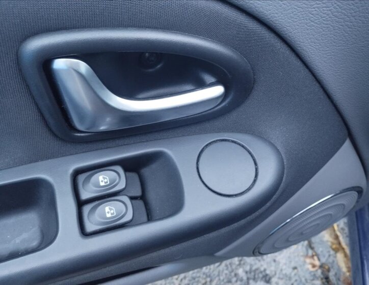 Renault Thalia Sedan 1,1 l 55 kw