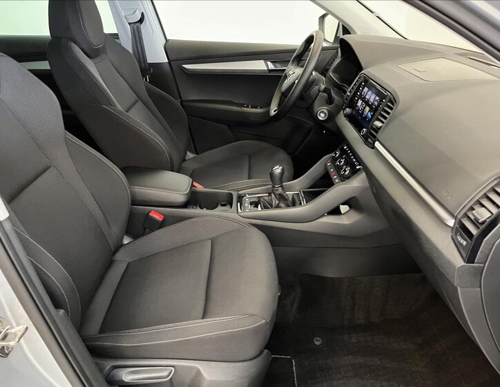 Škoda Karoq SUV 1,5 l 110 kw