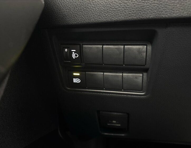 Toyota Yaris Hatchback 1,5 l 68 kw