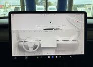 Tesla Model 3 Sedan 0,0 366 kw