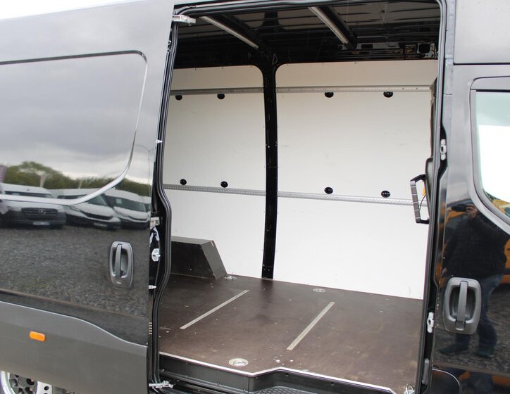 Iveco Daily Užitková 2,3 l 100 kw