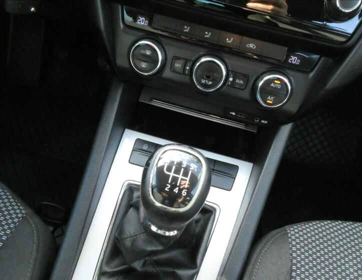 Škoda Octavia 26