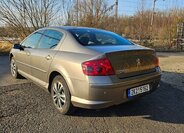 Peugeot 407 Sedan 2,0 l 100 kw
