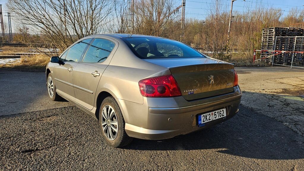 Peugeot 407 Sedan 2,0 l 100 kw