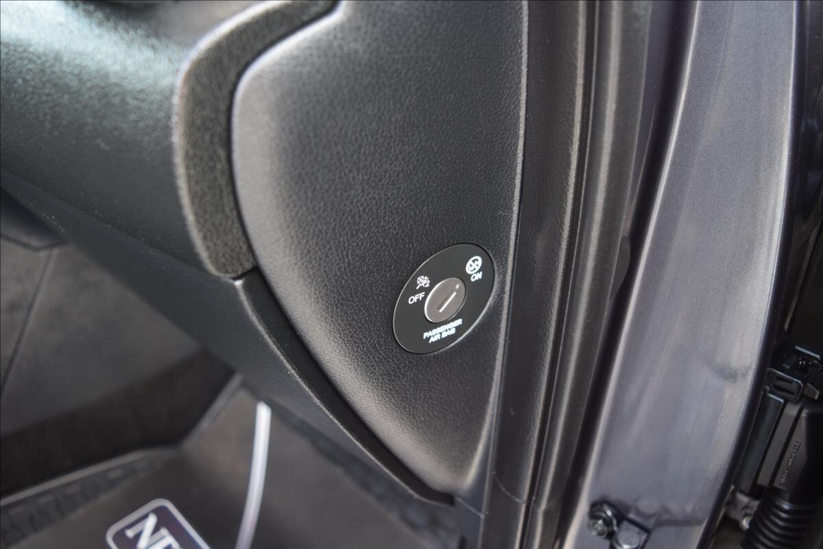 KIA Sportage SUV 2,0 l 100 kw