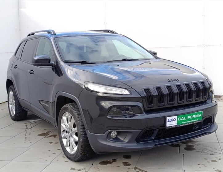 Jeep Cherokee SUV 3,2 l 200 kw