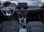 Hyundai i30 24