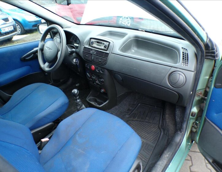 Fiat Punto Hatchback 1,2 l 44 kw