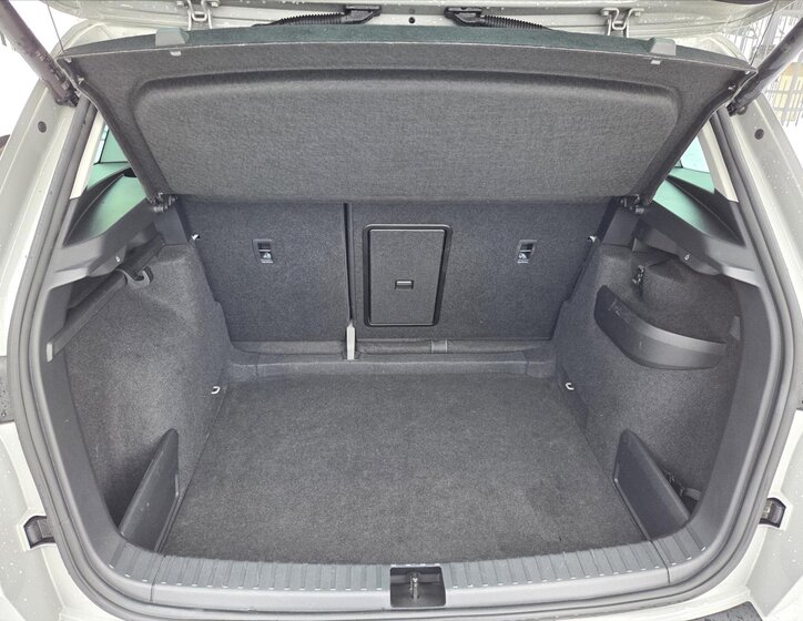 Škoda Karoq SUV 1,5 l 110 kw