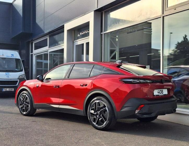 Peugeot 408 4