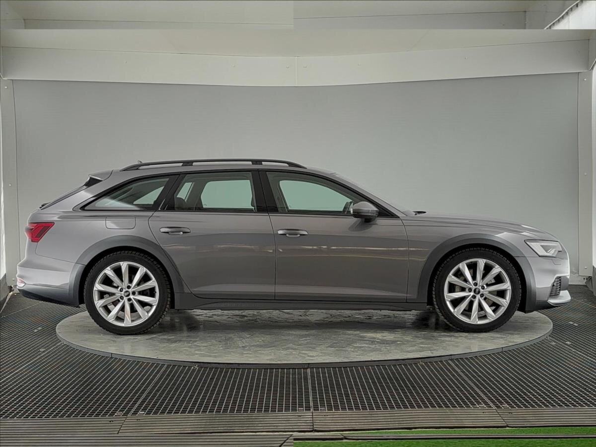 Audi A6 Allroad Kombi 3,0 l 253 kw