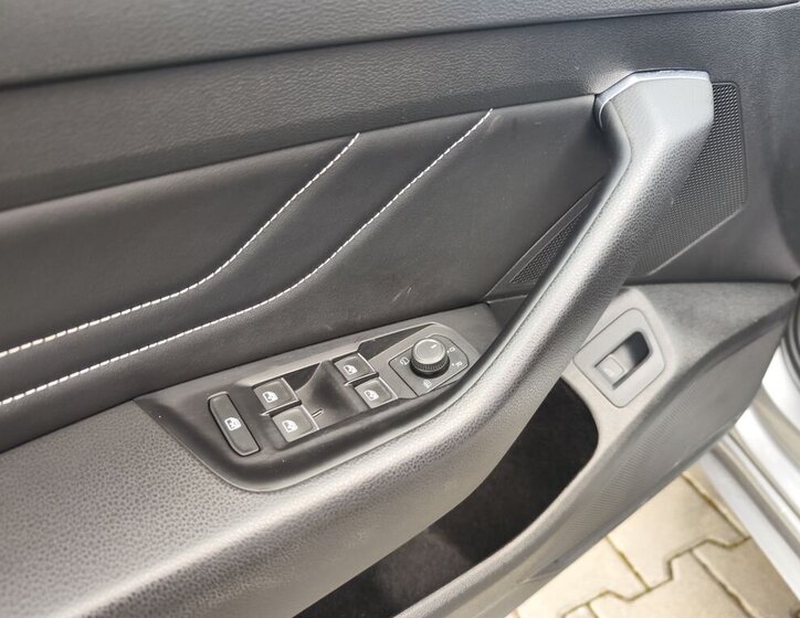 Volkswagen Arteon Kombi 2,0 l 147 kw