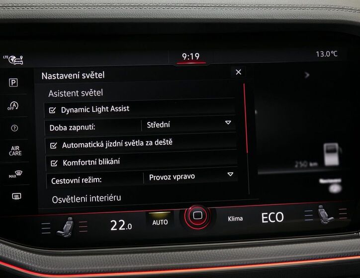 Volkswagen Touareg 38