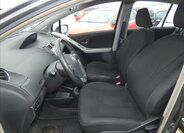 Toyota Yaris Hatchback 998,0 51 kw