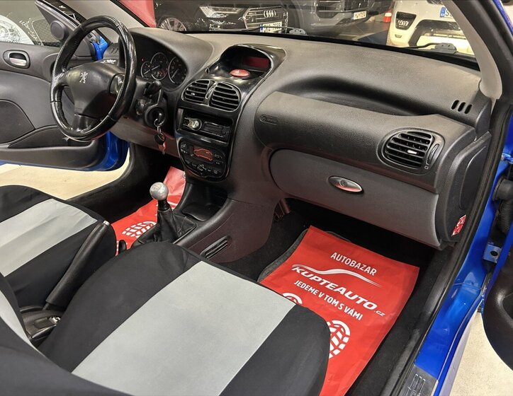 Peugeot 206 Kabriolet 2,0 l 100 kw