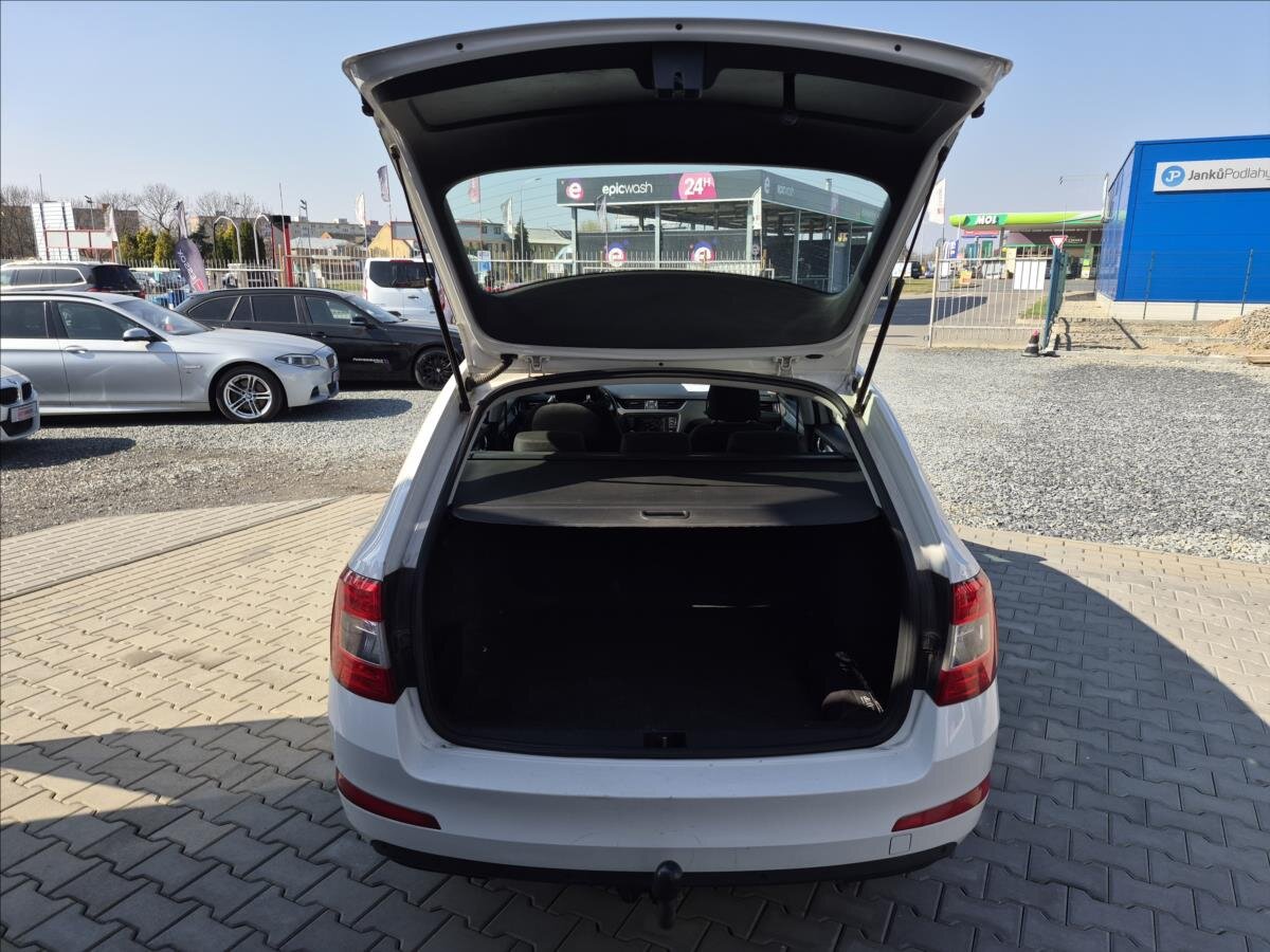 Škoda Octavia Kombi 1,6 l 77 kw