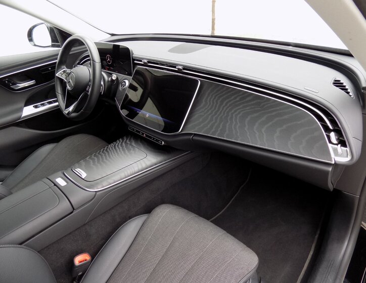 Mercedes-Benz Třídy E 16