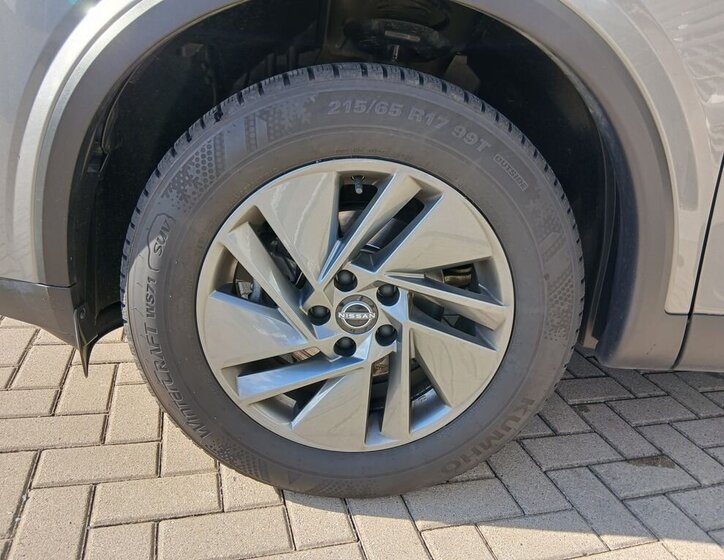 Nissan Qashqai MPV 1,3 l 116 kw