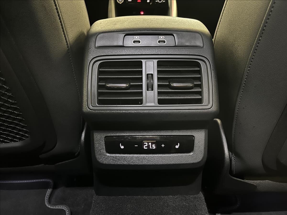 Audi Q5 SUV / Terénní 2,0 l 150 kw