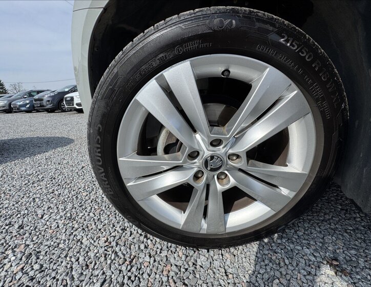 Škoda Karoq Kombi 1,6 l 85 kw