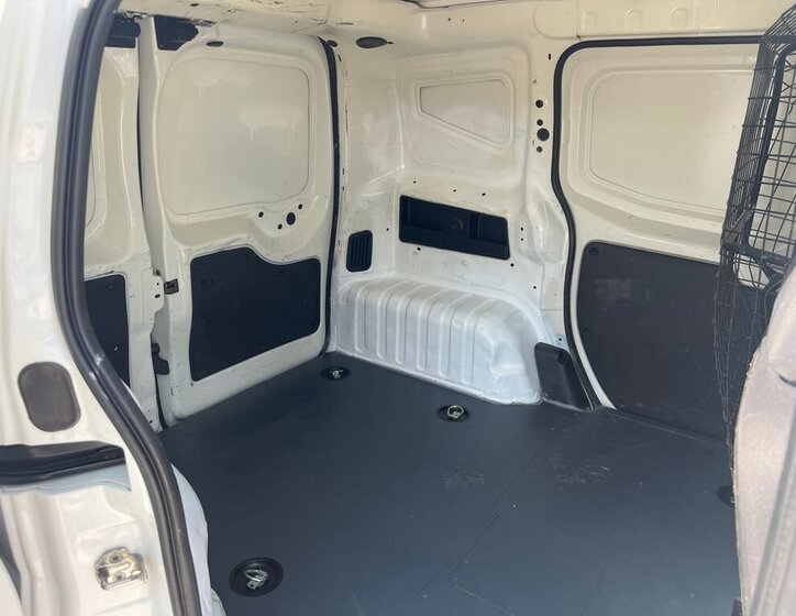 Peugeot Bipper Skříň 1,2 l 55 kw