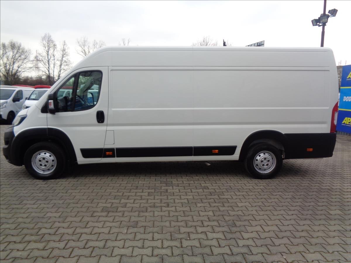 Peugeot Boxer Ostatní 2,2 l 121 kw