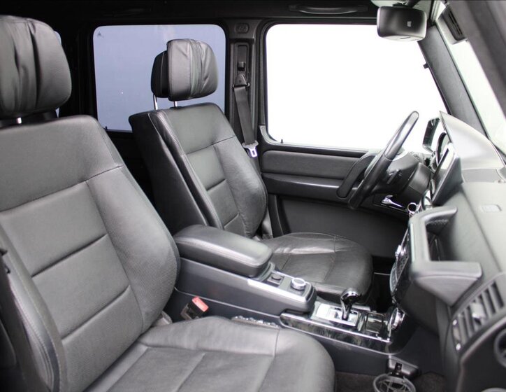 Mercedes-Benz Třídy G SUV / Terénní 3,0 l 155 kw