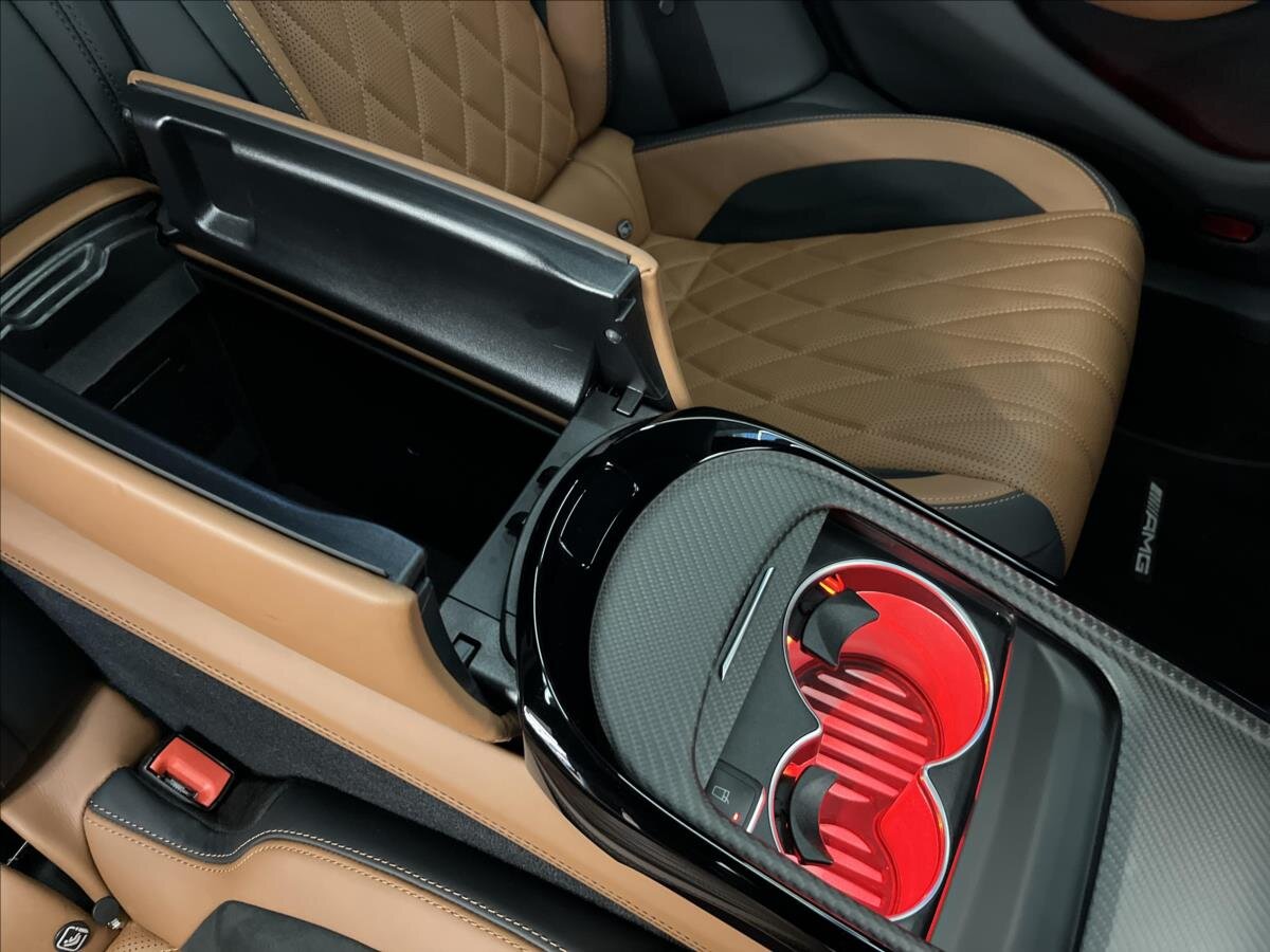 Mercedes-Benz AMG GT Kupé 4,0 l 470 kw