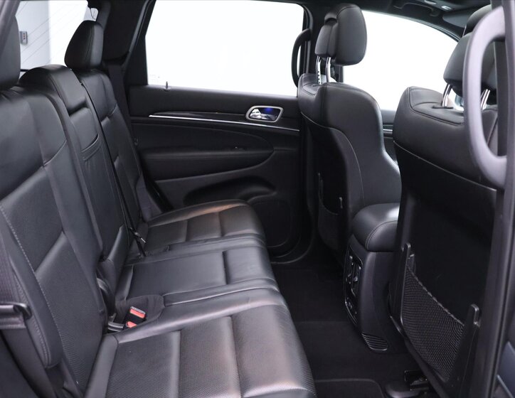 Jeep Grand Cherokee SUV / Terénní 3,0 l 184 kw