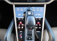 Porsche Cayenne Kombi 2,9 l 324 kw