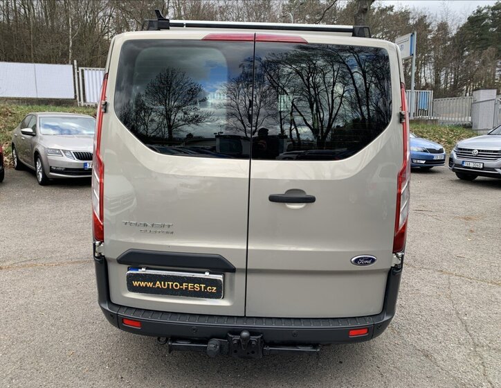 Ford Transit Custom VAN / Minibus 2,0 l 96 kw