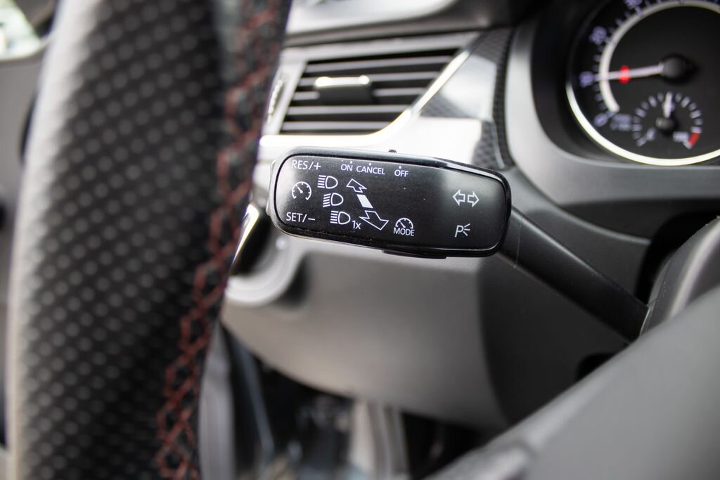 Škoda Rapid Sedan / Limuzína 999,0 81 kw