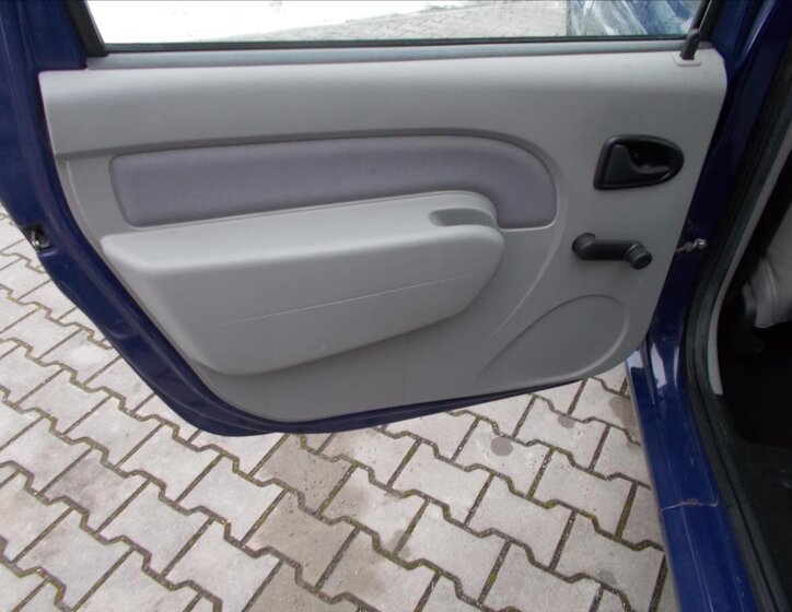 Dacia Logan Kombi 1,6 l 64 kw