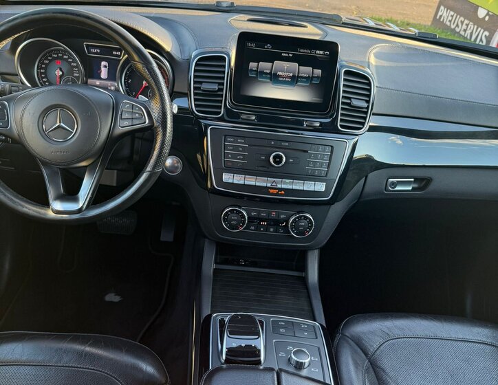 Mercedes-Benz GLS Kombi 3,0 l 190 kw