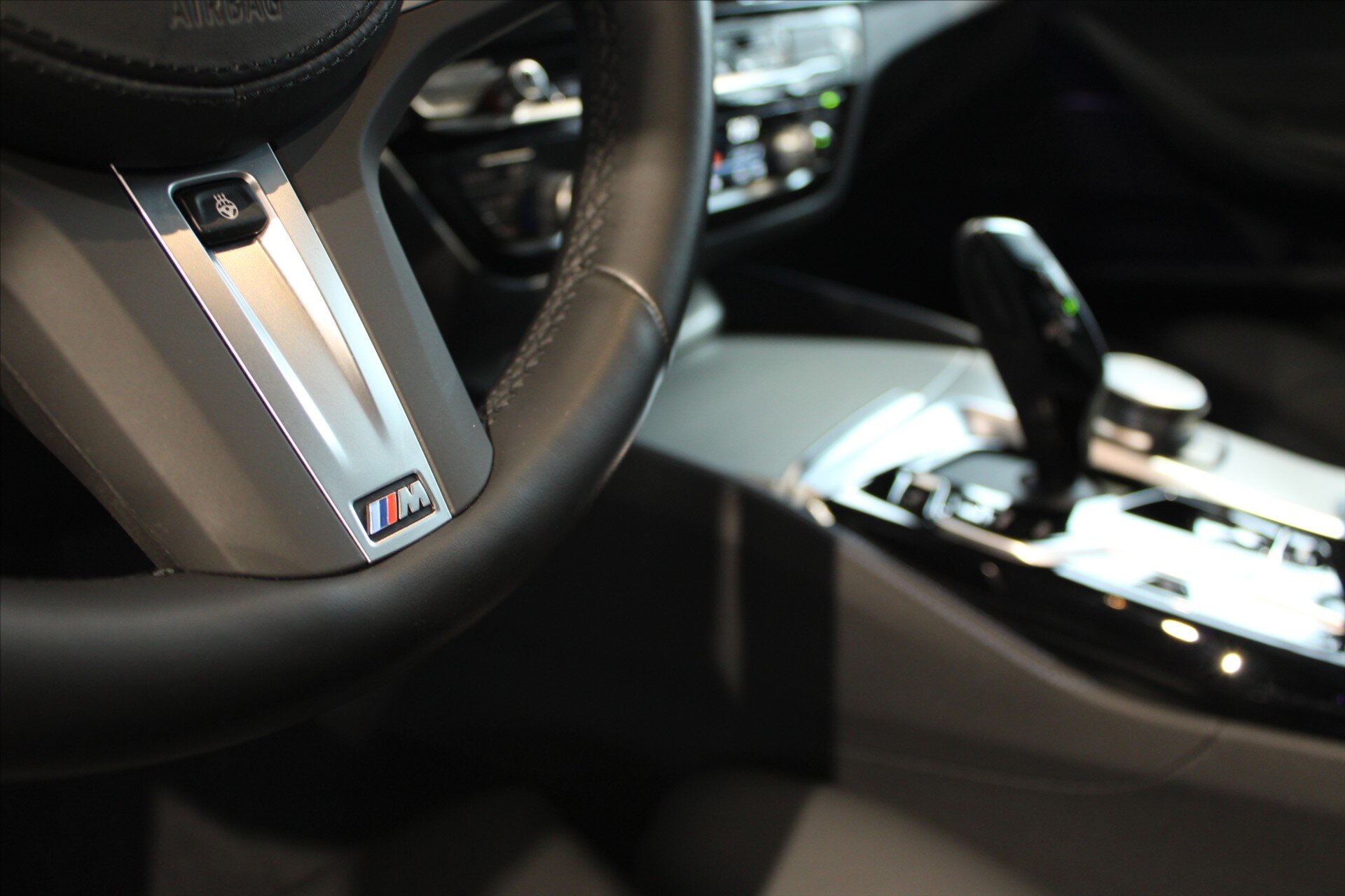 BMW Řada 5 Kombi 3,0 l 210 kw