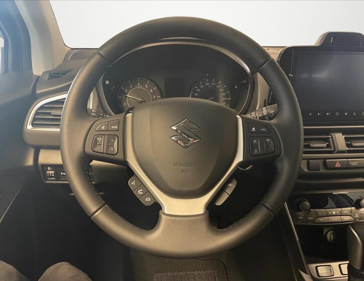 Suzuki S-Cross SUV / Terénní 1,4 l 81 kw