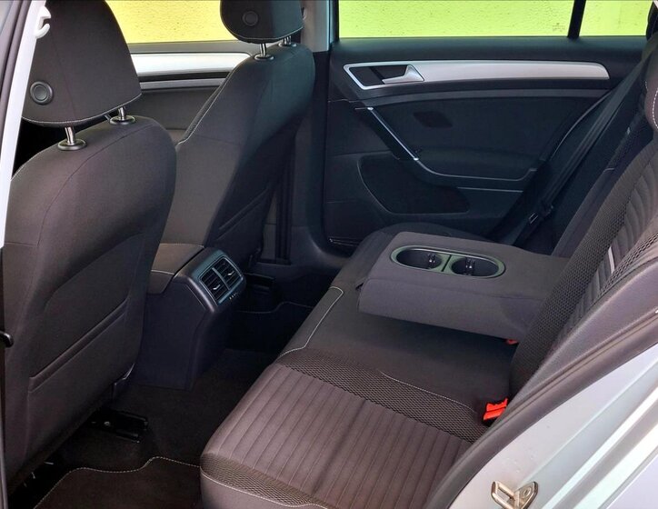 Volkswagen Golf Kombi 1,4 l 90 kw