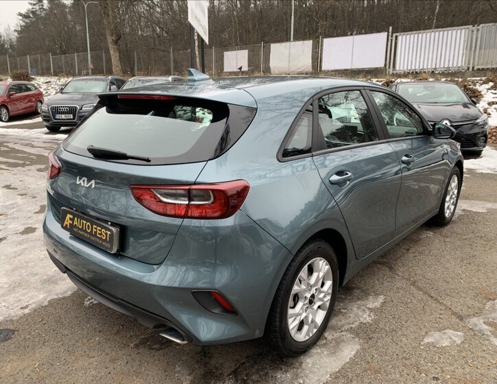 KIA Ceed Hatchback 998,0 73 kw
