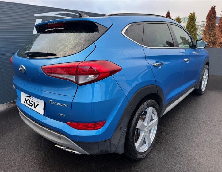 Hyundai Tucson SUV 2,0 l 136 kw
