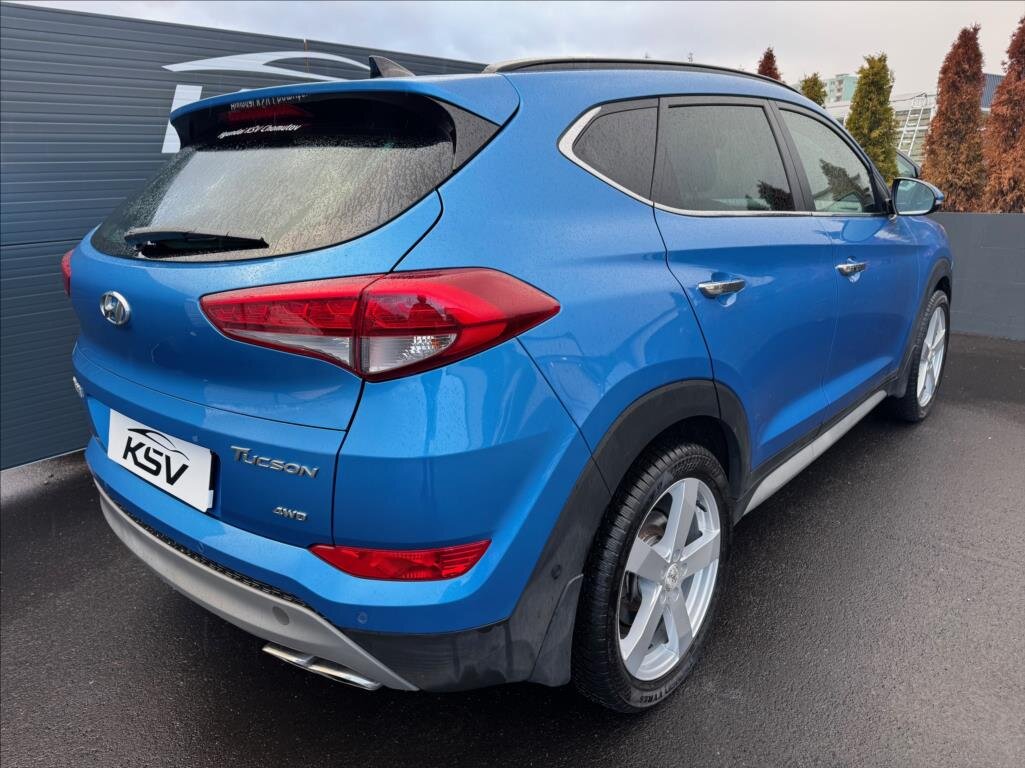 Hyundai Tucson SUV 2,0 l 136 kw