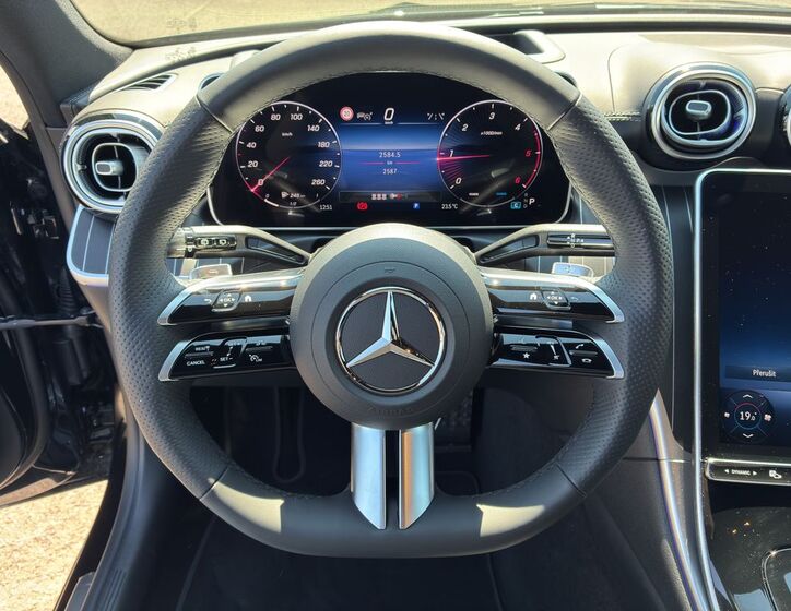 Mercedes-Benz Třídy C 18