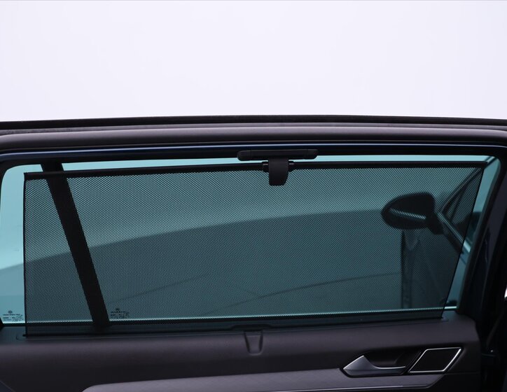 Volkswagen Passat 24