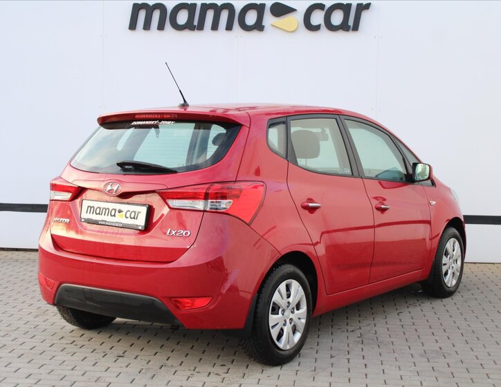 Hyundai ix20 MPV 1,4 l 66 kw