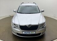 Škoda Superb Kombi 2,0 l 103 kw