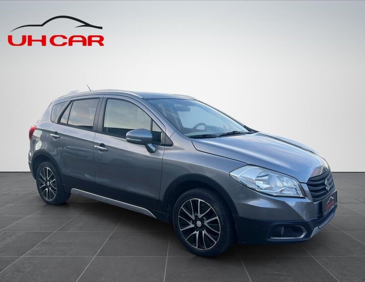 Suzuki SX4 S-Cross 3