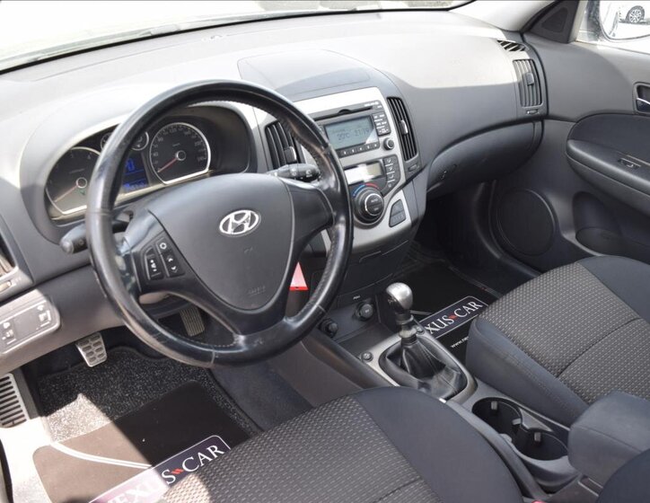 Hyundai i30 Hatchback 1,6 l 66 kw