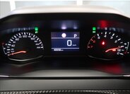 Peugeot 2008 Hatchback 1,2 l 96 kw