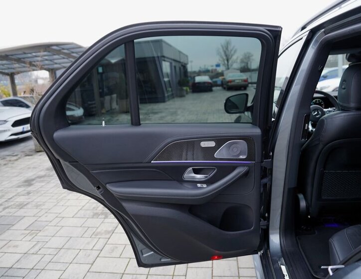 Mercedes-Benz GLE SUV 3,0 l 320 kw