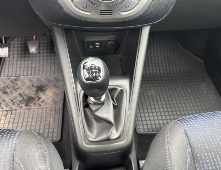 Hyundai ix20 MPV 1,6 l 91 kw