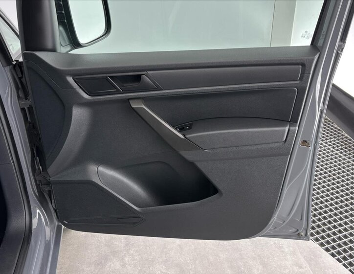 Volkswagen Caddy Skříň 2,0 l 90 kw